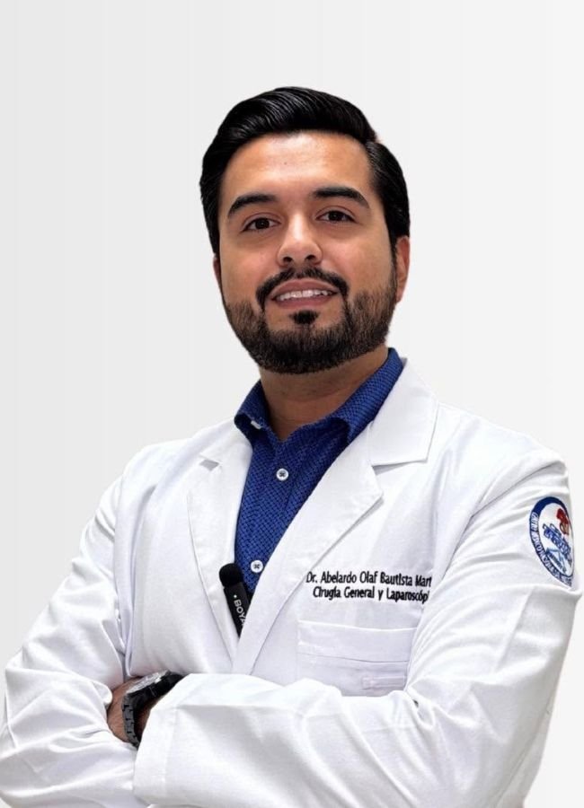 Dr. Abelardo Olaf Bautista Martínez, cirujano general en Puebla